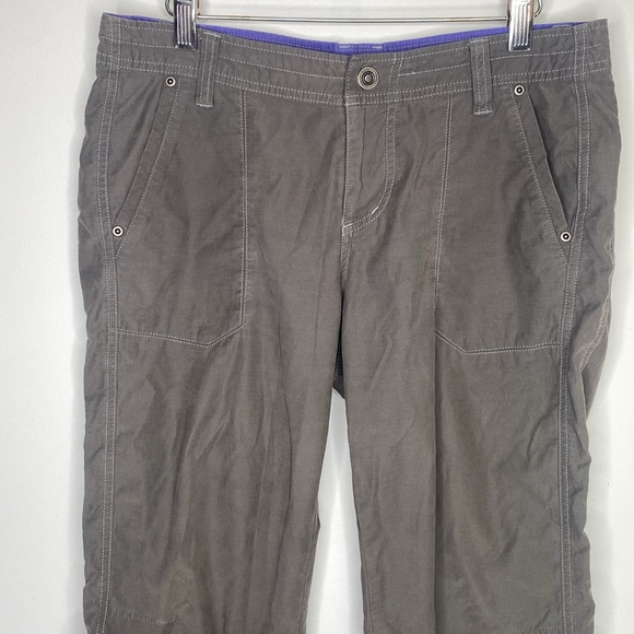 Kuhl Grey Hiking Capris: Size 8 - Picture 3 of 8